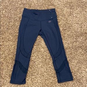 Carrie Underwood Leggings